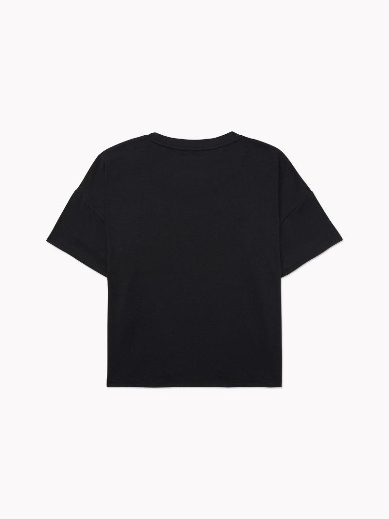 Camiseta Tommy Hilfiger Cropped Logo Negros | MX_W21436