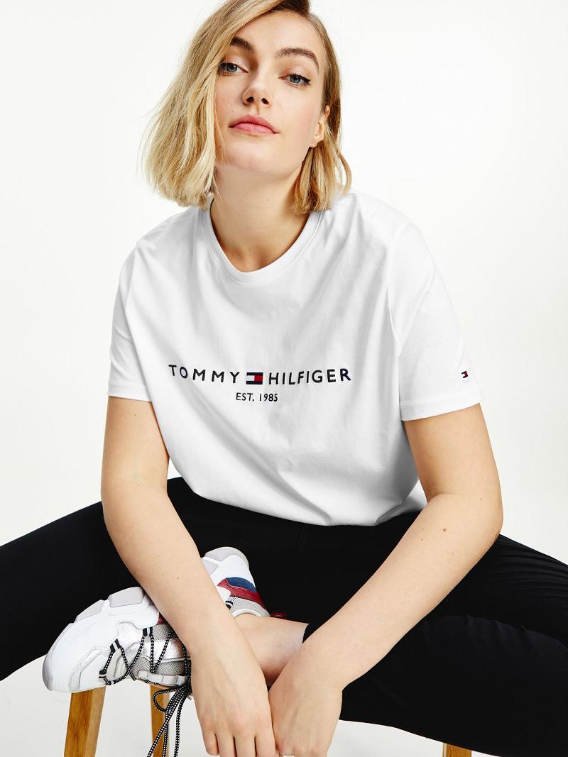 Camiseta Tommy Hilfiger Curve Hilfiger Crewneck Blancos | MX_W21440