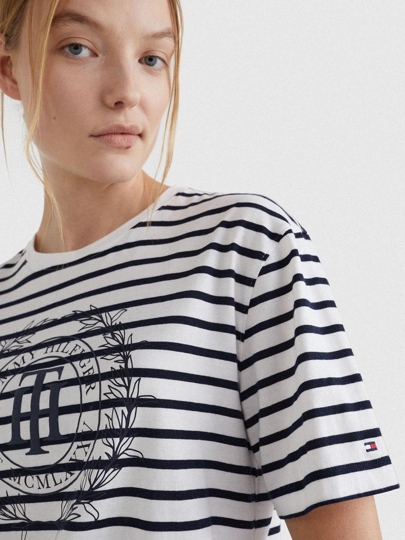 Camiseta Tommy Hilfiger Stripe TH Crest Logo Blancos | MX_W21477