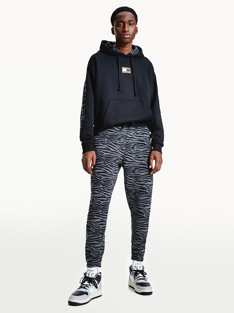 Pantalones Jogger Tommy Hilfiger Year of the Tiger Print Grises | MX_W21218