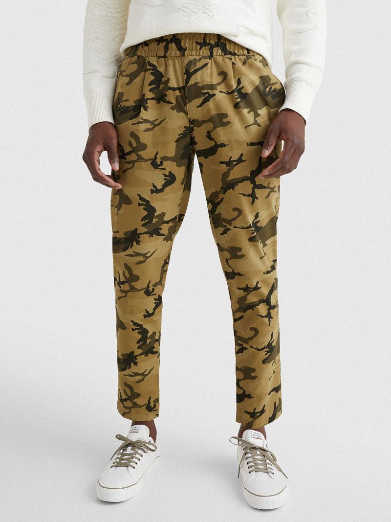 Pantalones Tommy Hilfiger Tapered fit camo Verdes | MX_M31342